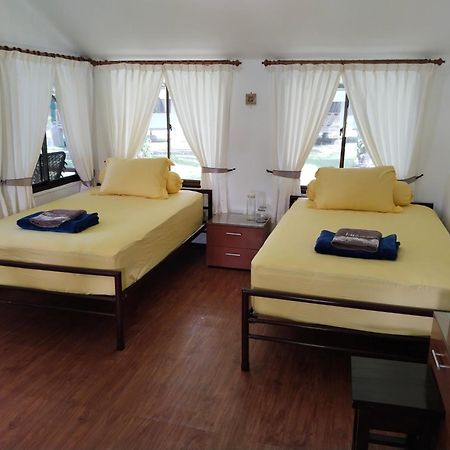 Отель Mb Camp Singkil Gosongtelaga Экстерьер фото