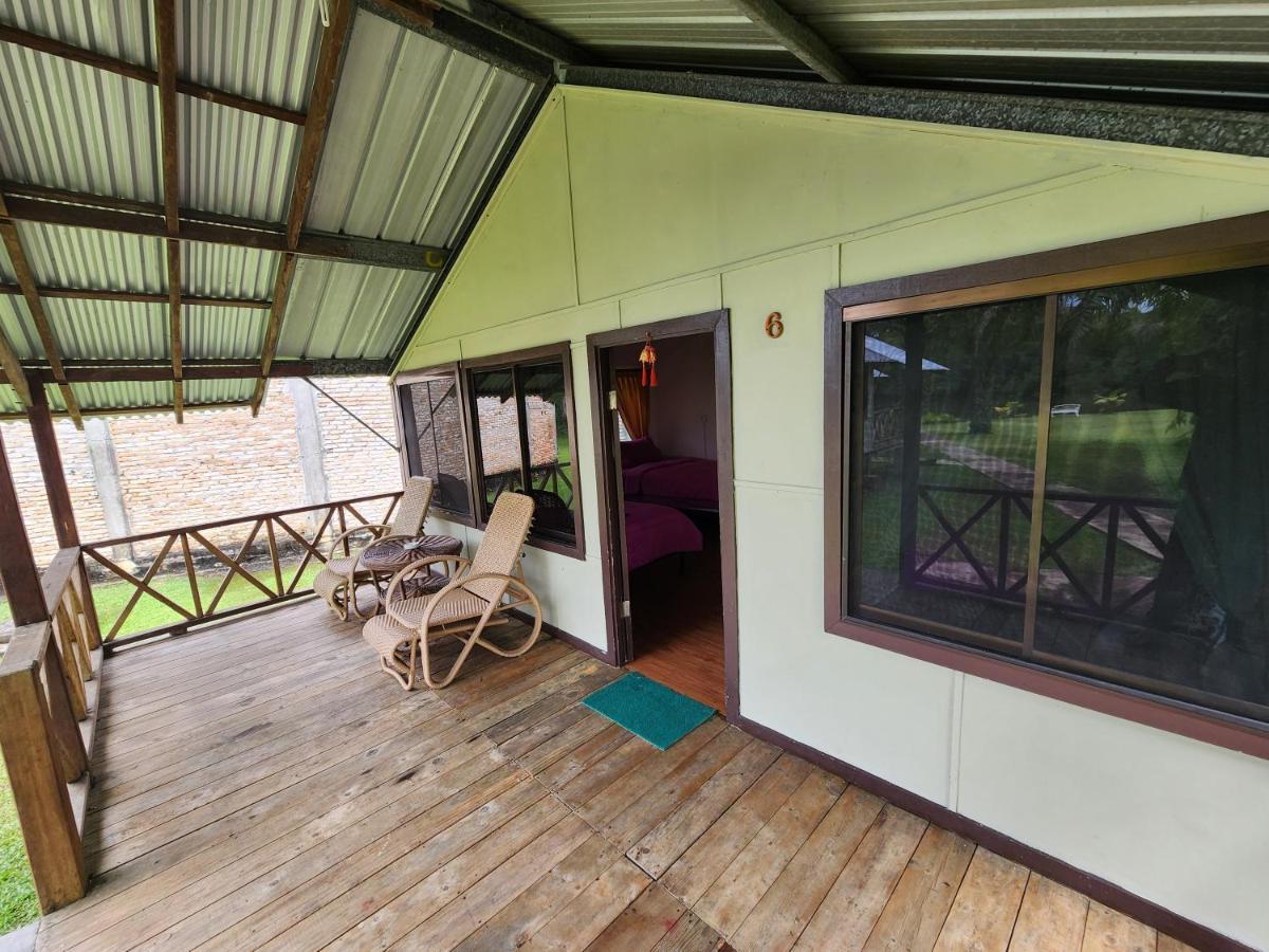 Отель Mb Camp Singkil Gosongtelaga Экстерьер фото