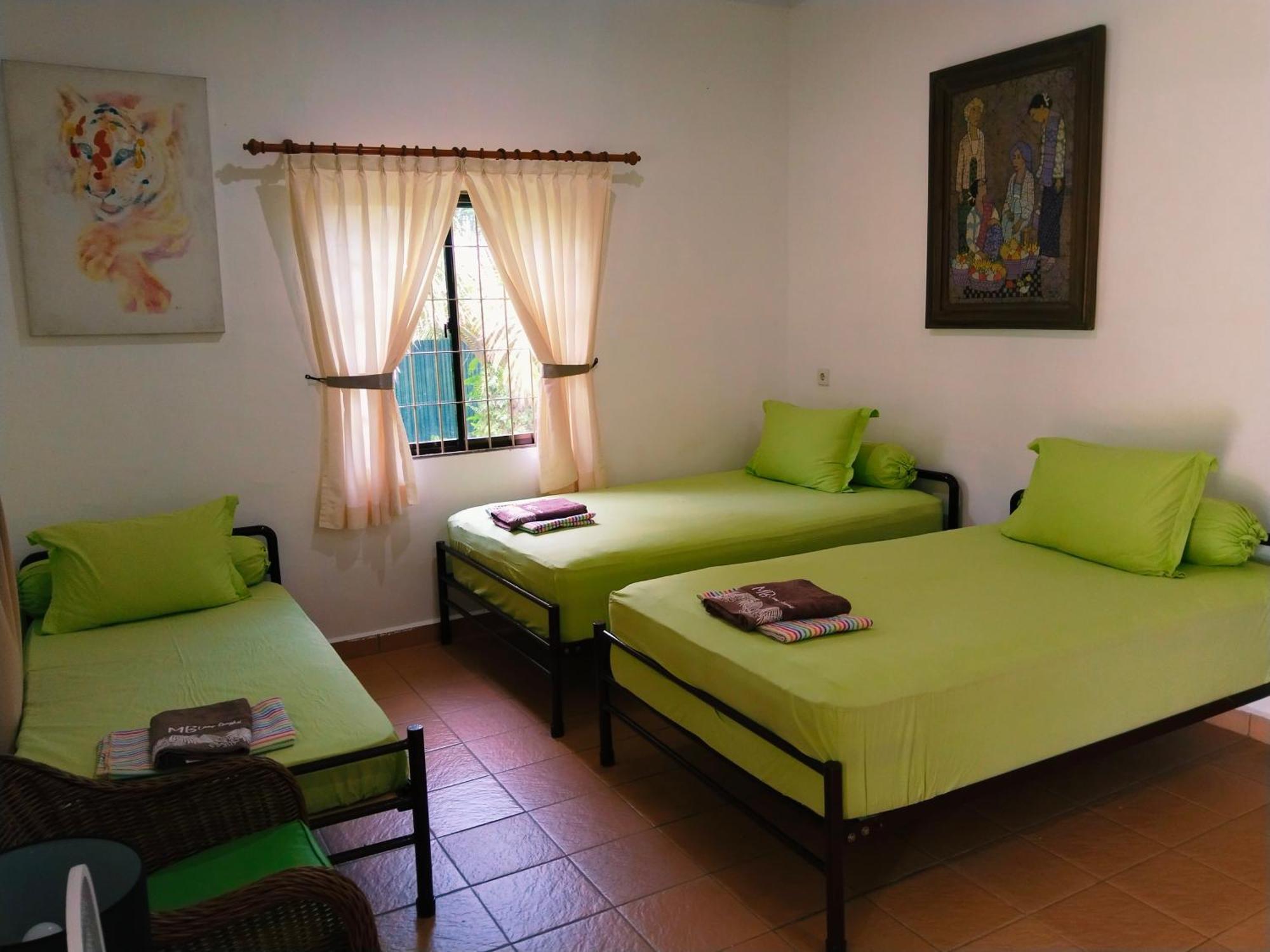 Отель Mb Camp Singkil Gosongtelaga Экстерьер фото