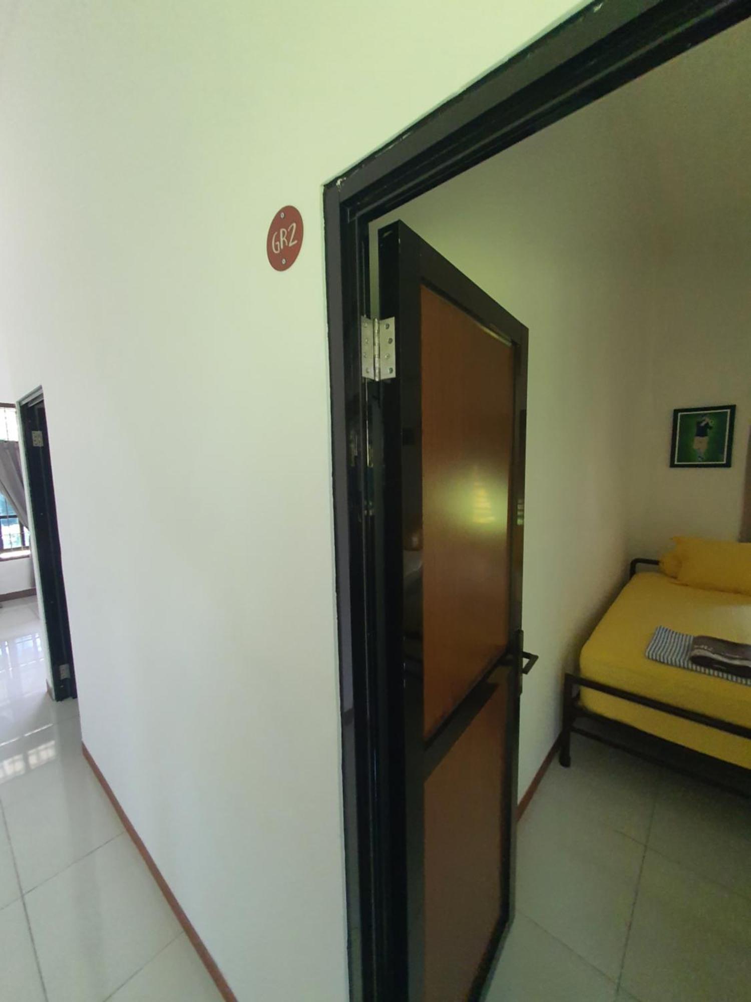 Отель Mb Camp Singkil Gosongtelaga Экстерьер фото