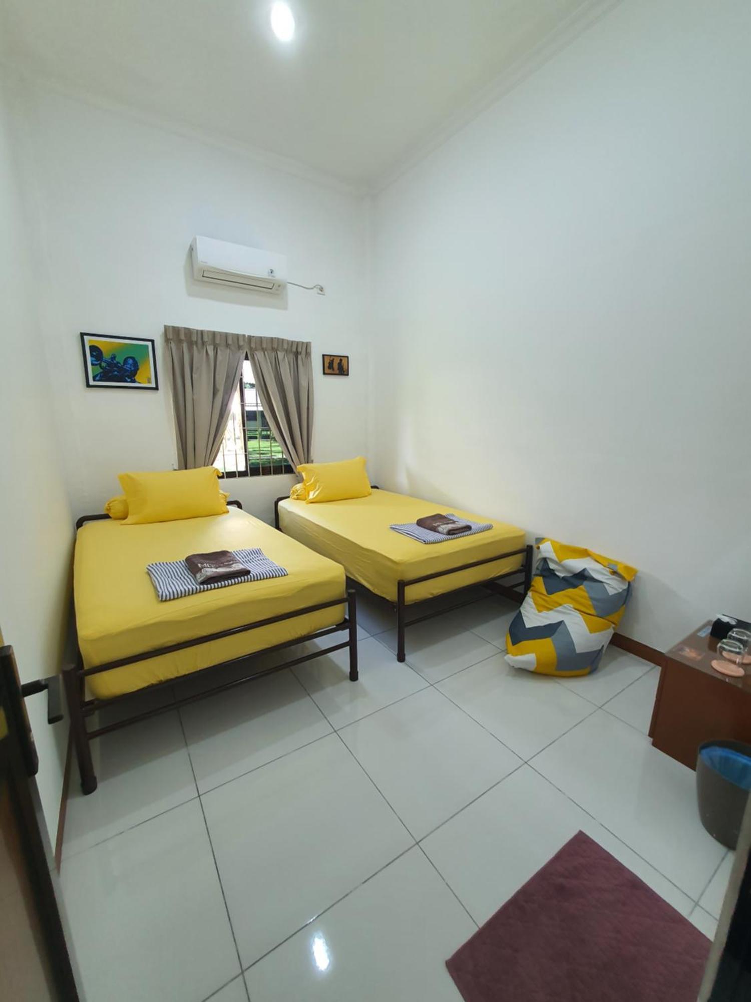 Отель Mb Camp Singkil Gosongtelaga Экстерьер фото