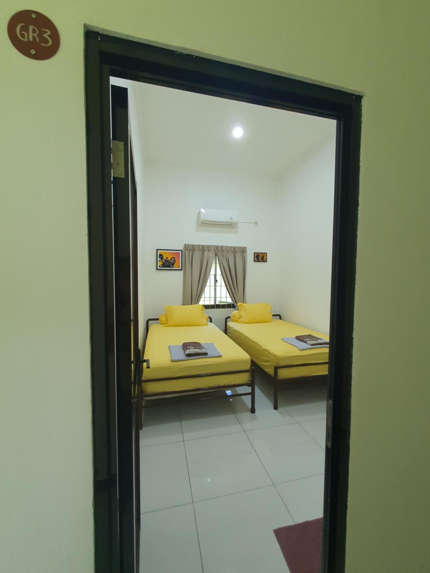 Отель Mb Camp Singkil Gosongtelaga Экстерьер фото